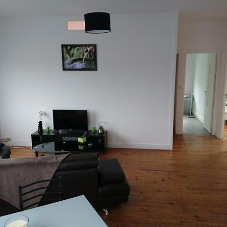 appartement de 79 m² à 500 mètres de la cure Jonzac Extérieur photo