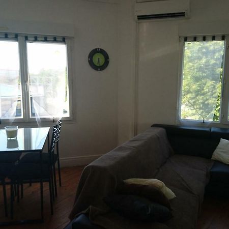 appartement de 79 m² à 500 mètres de la cure Jonzac Extérieur photo